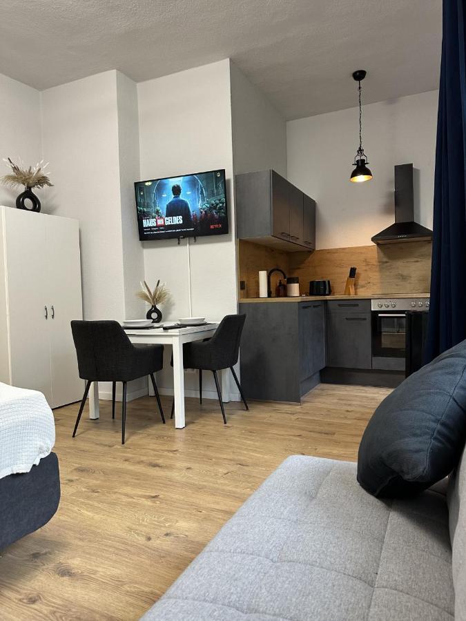 Lorenz Mit Kostenlosem Parkplatz Netflix Boxspringbett Kueche Magdeburg